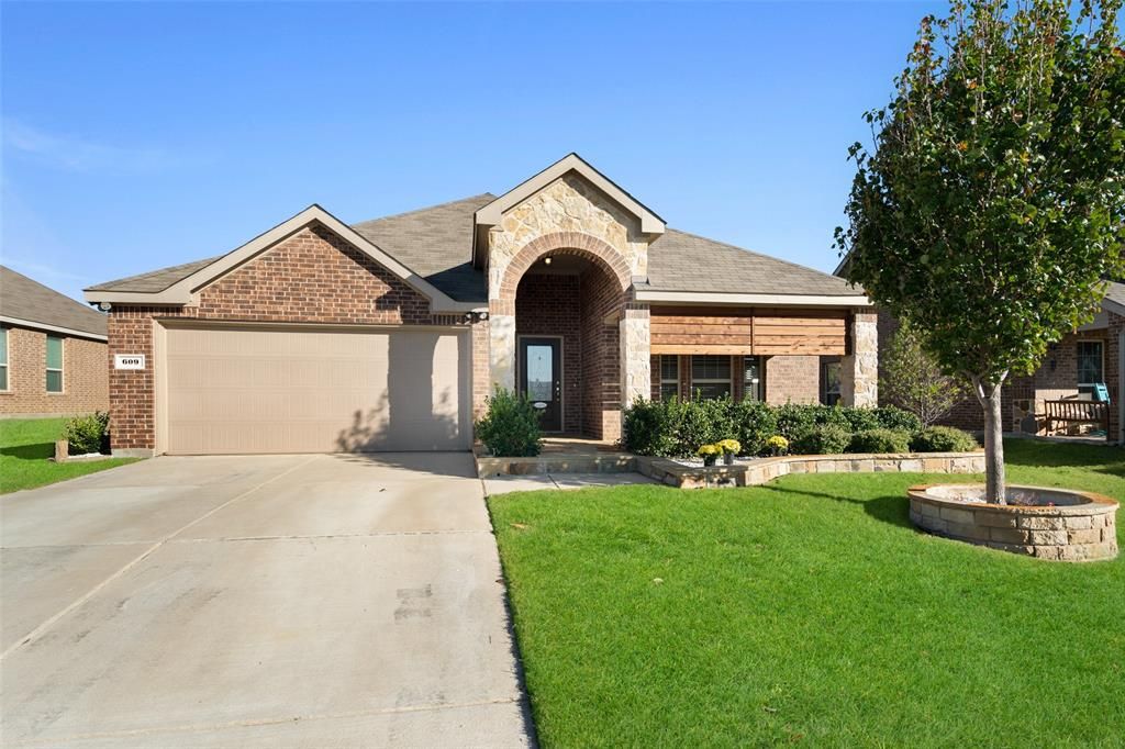 609 Racine Drive