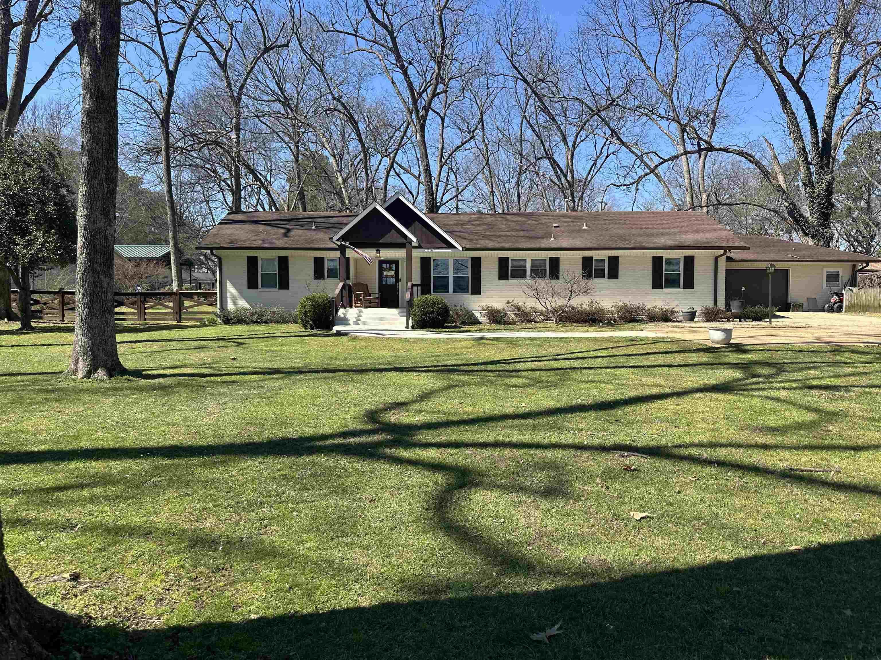 3147 Sycamore View Rd