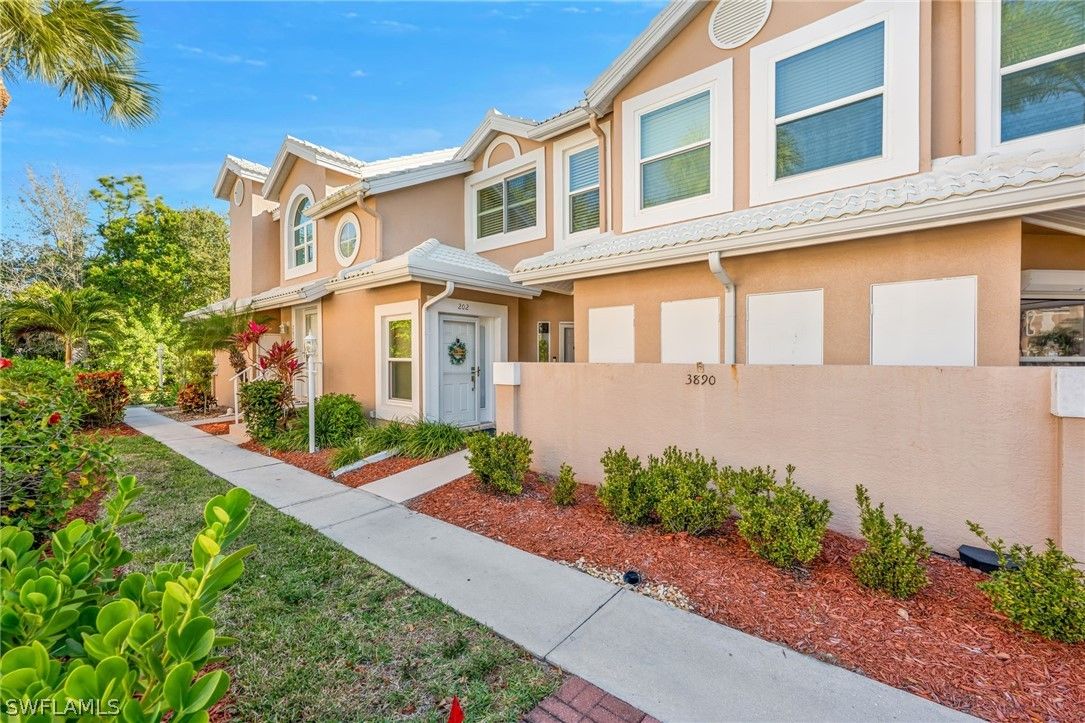 3890 Leeward Passage Court 201