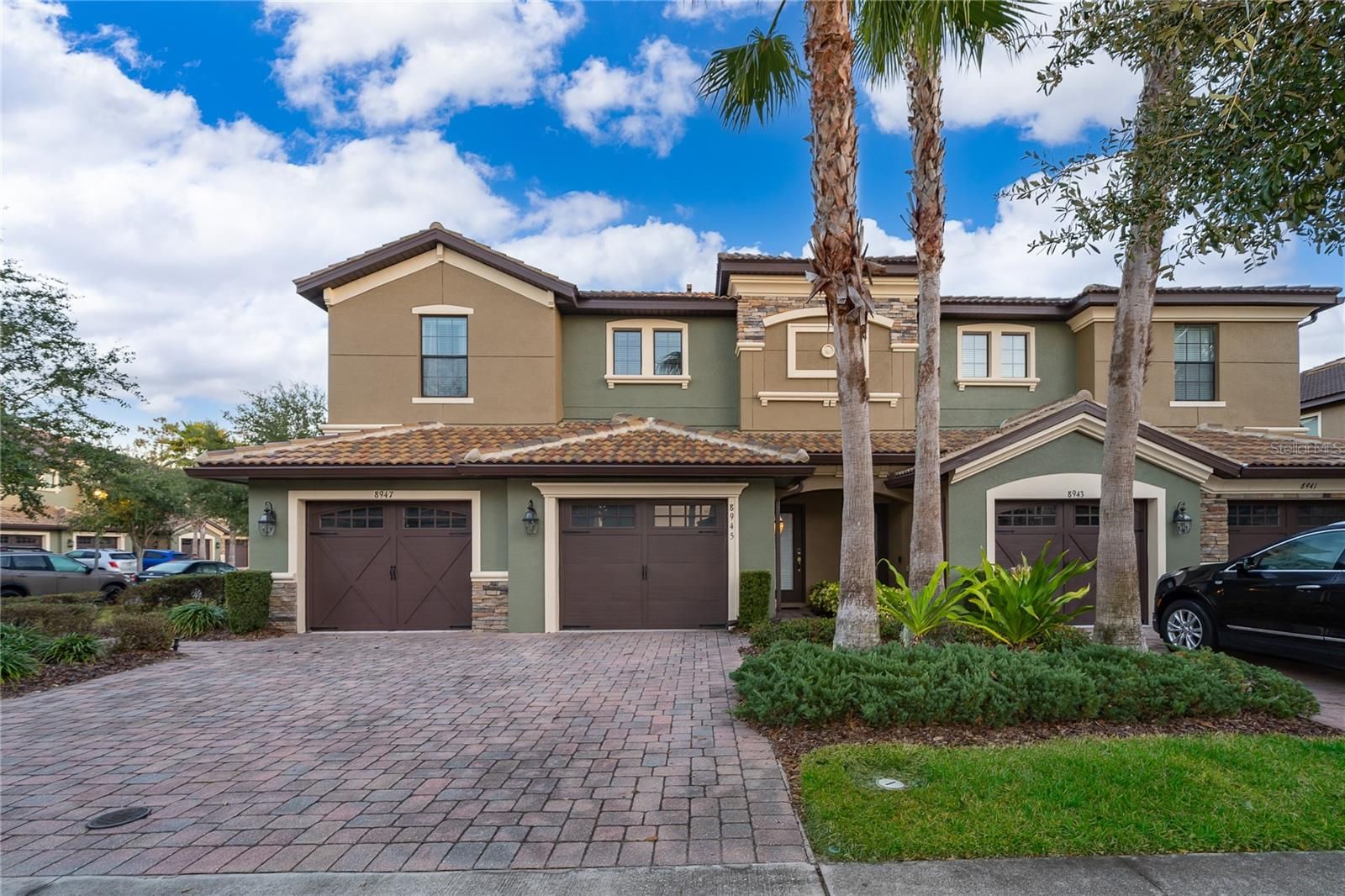 8945 Azalea Sands Lane 8945