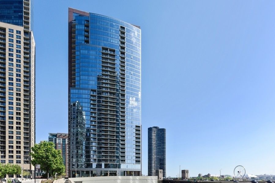 450 E Waterside Drive 1808