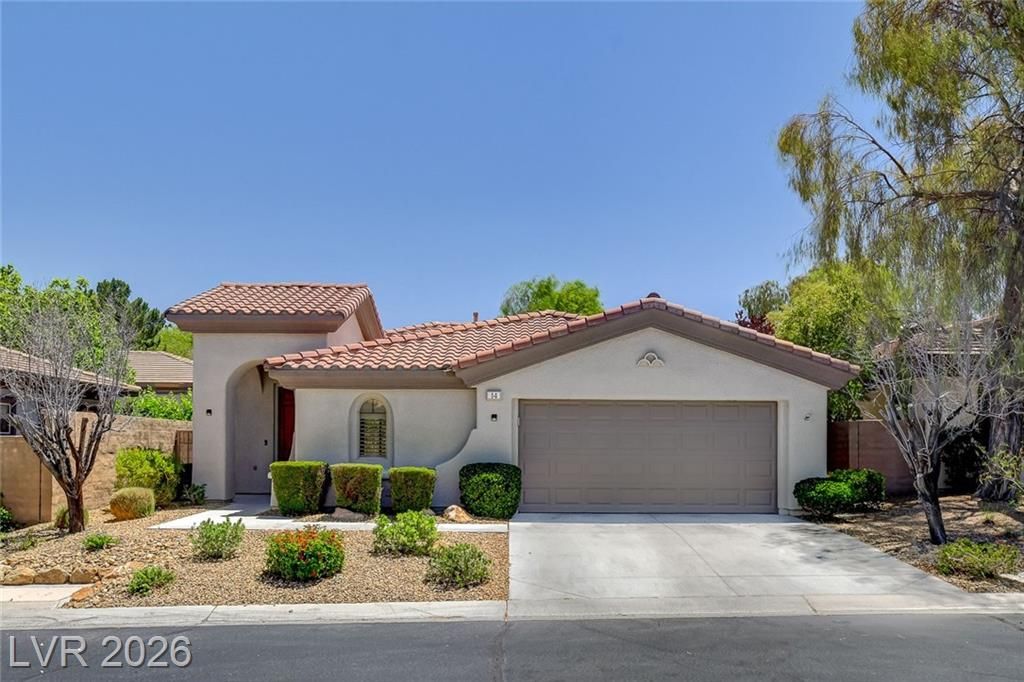14 Emerald Dunes Circle