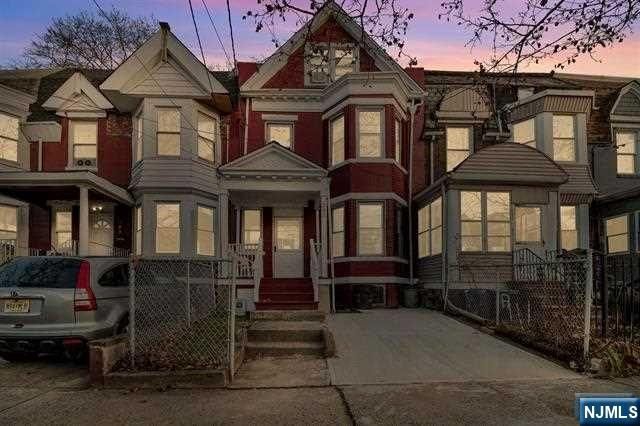 201 N 11th Street