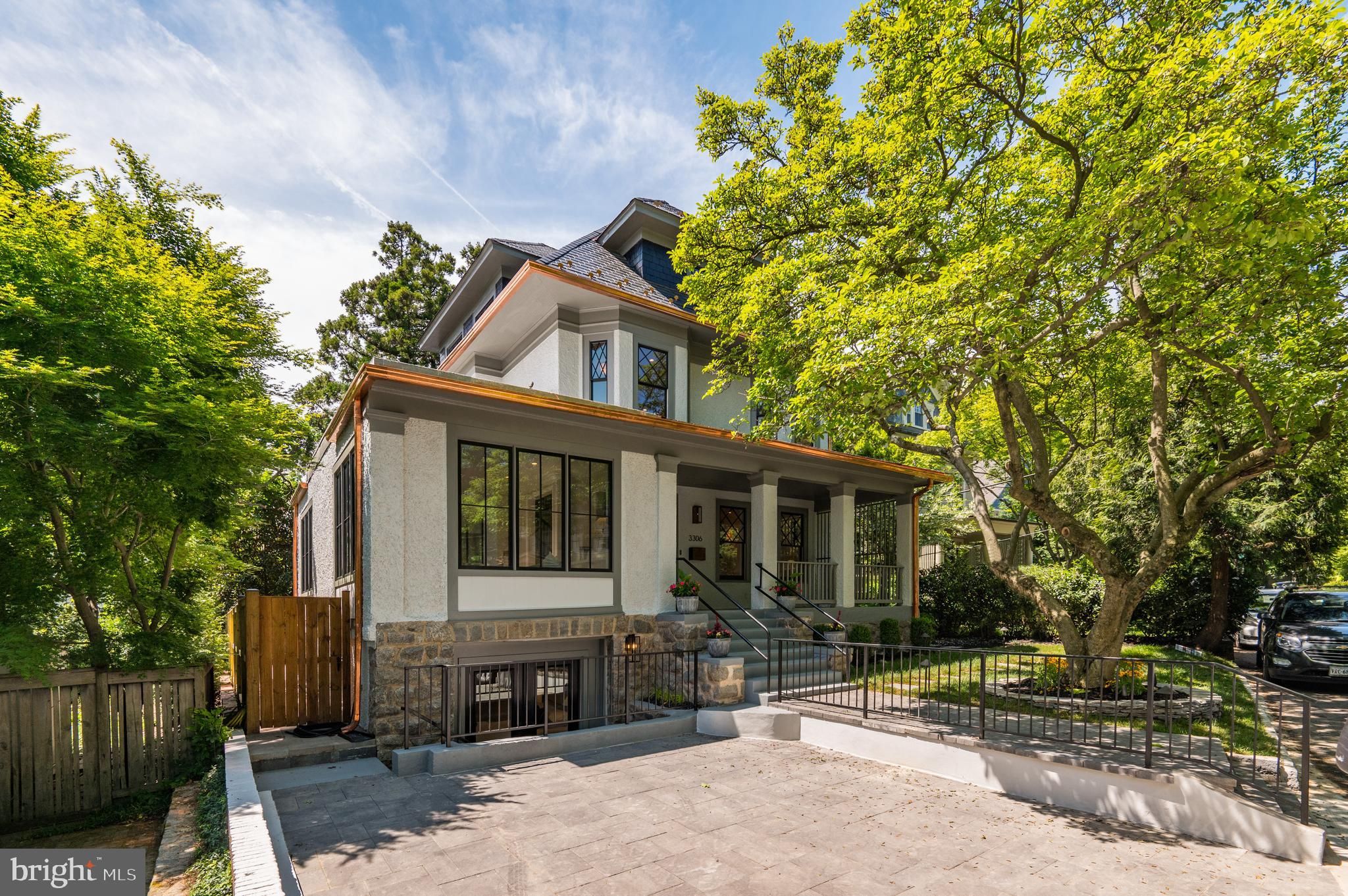 3306 Highland Place Nw