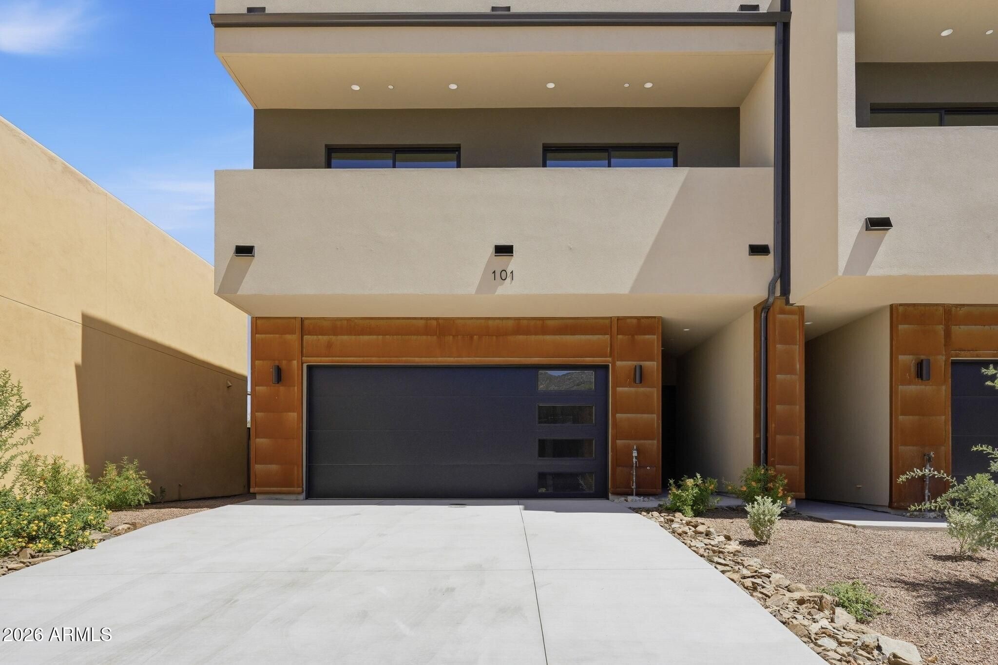 6525 E Cave Creek Road 101