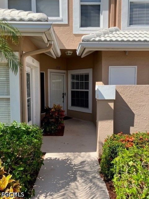 3921 Leeward Passage Court 102