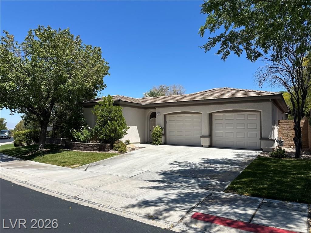 26 Fountainhead Circle