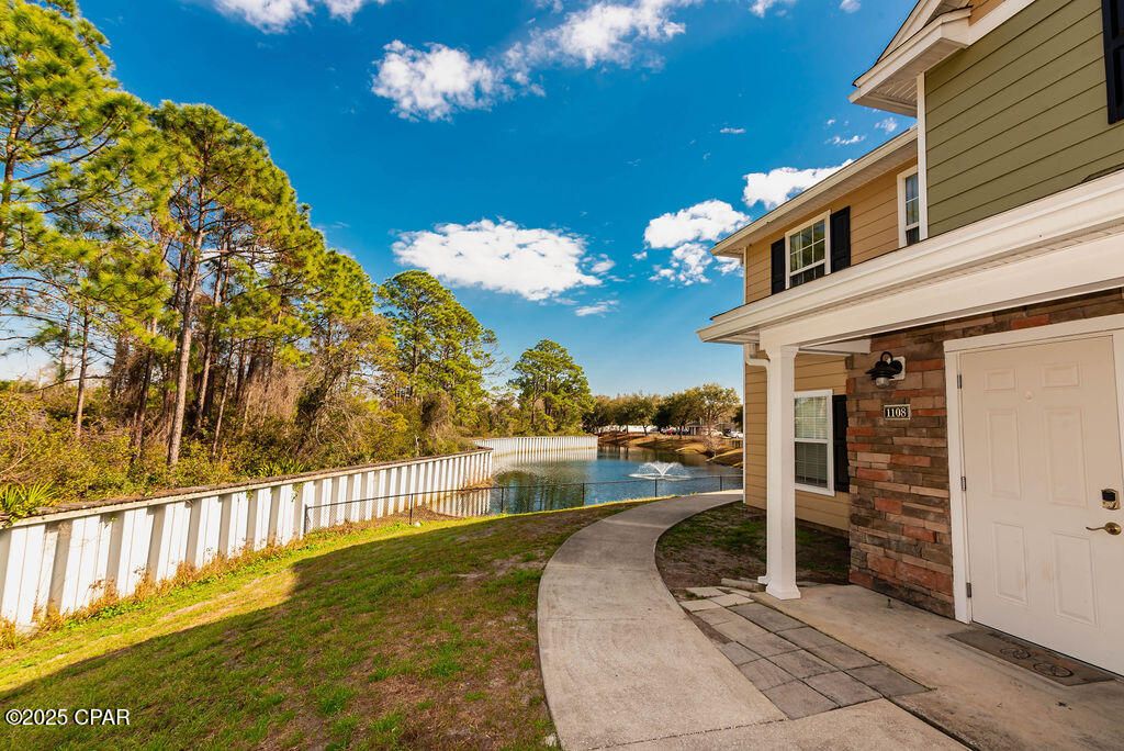 1108 Lighthouse Road