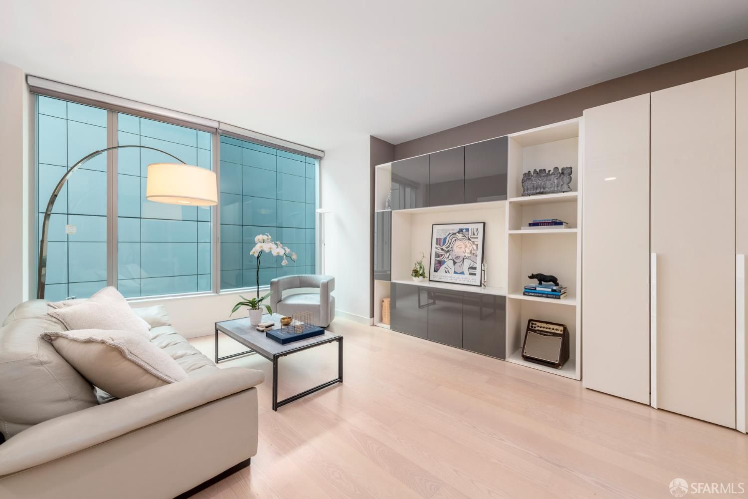 338 Spear Street 8G