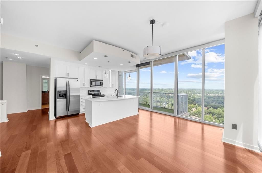 855 Peachtree Street Ne 2513