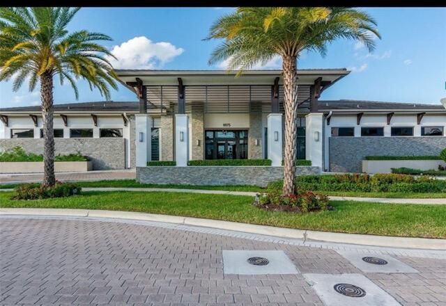 8810 Nw 155th Terrace