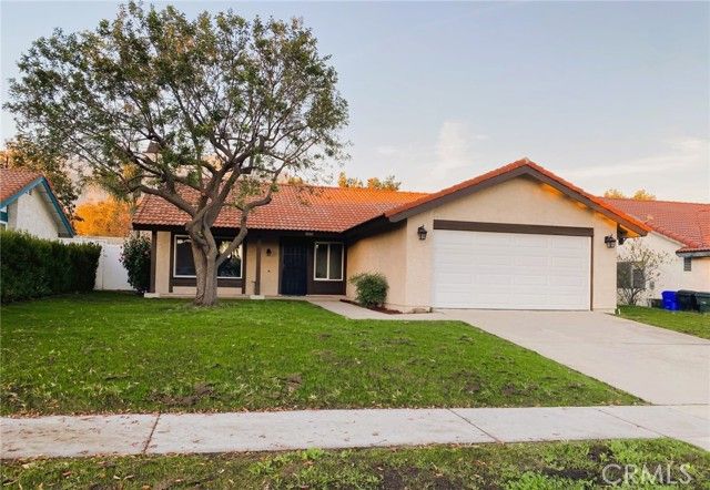 10160 Victoria Street