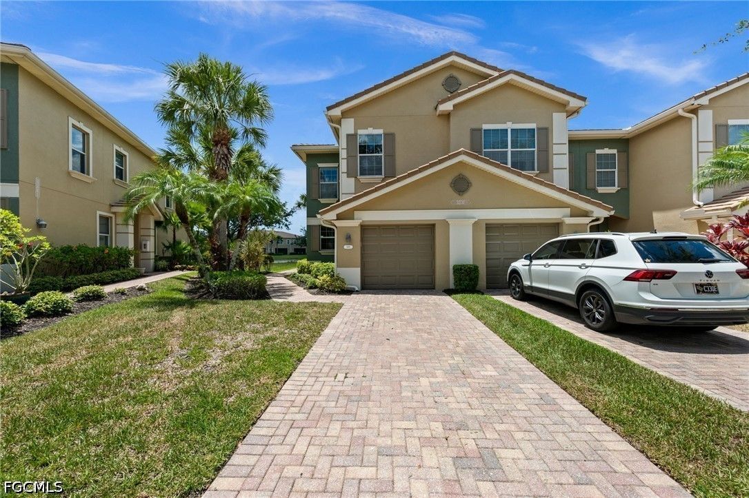 3231 Cottonwood Bend 301