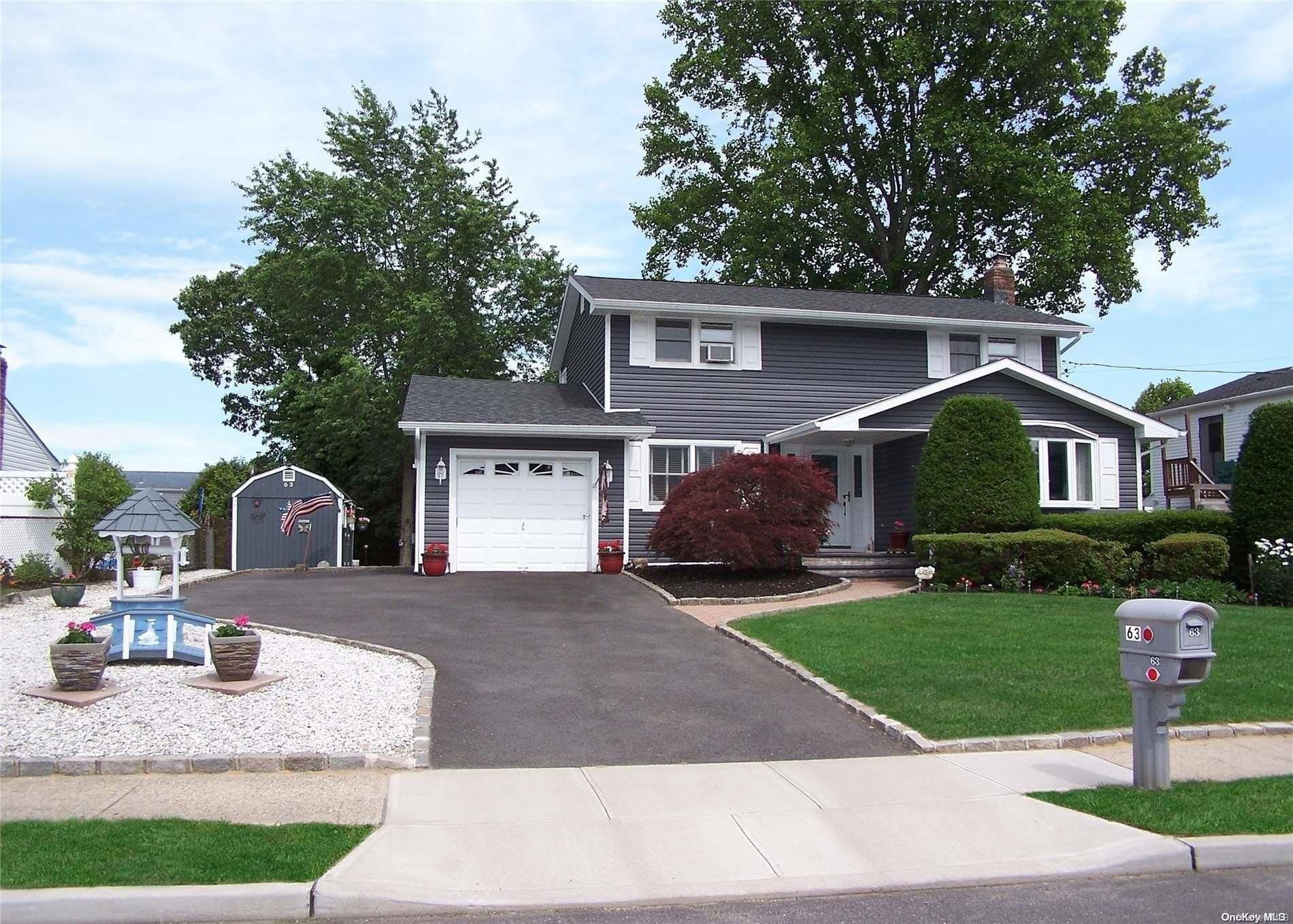 63 College Road