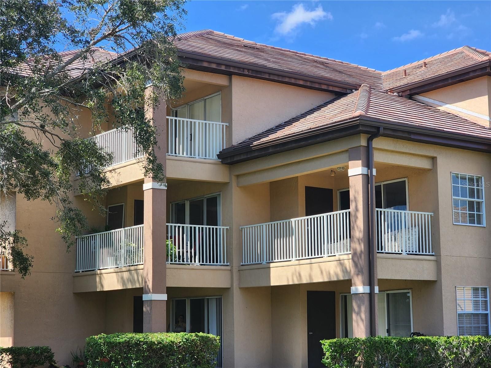 13803 Fairway Island Drive 1631