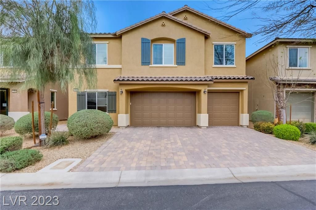 10481 Saddle Mountain Street