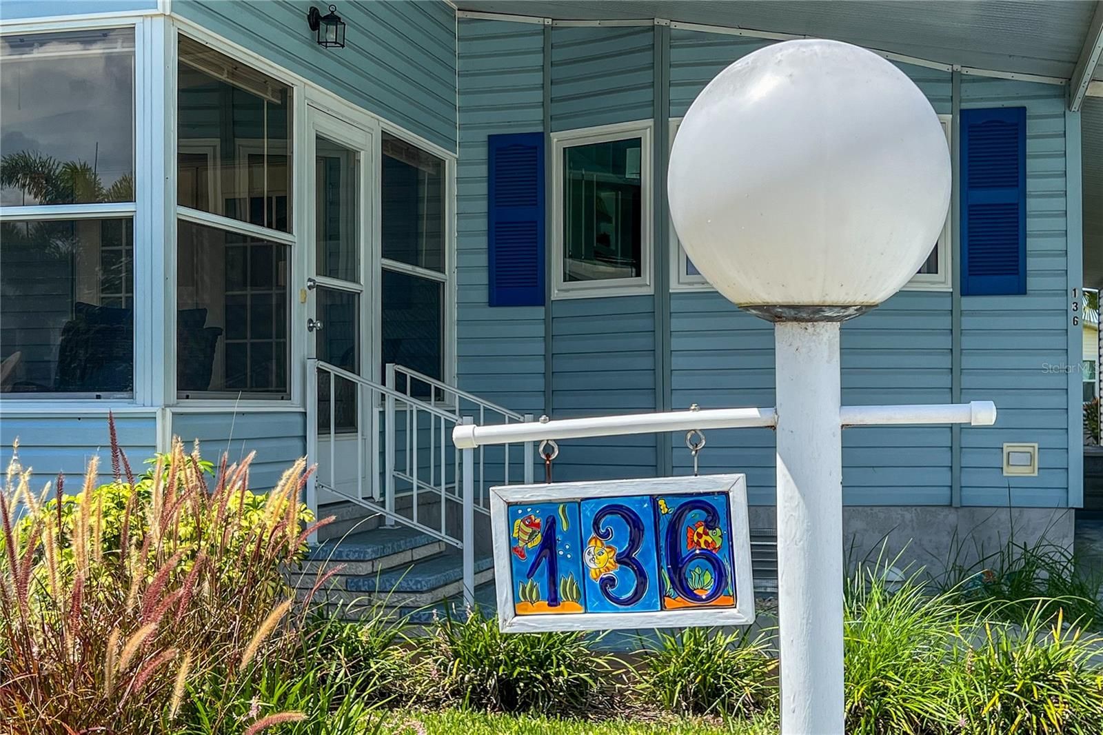 136 Hummingbird Avenue