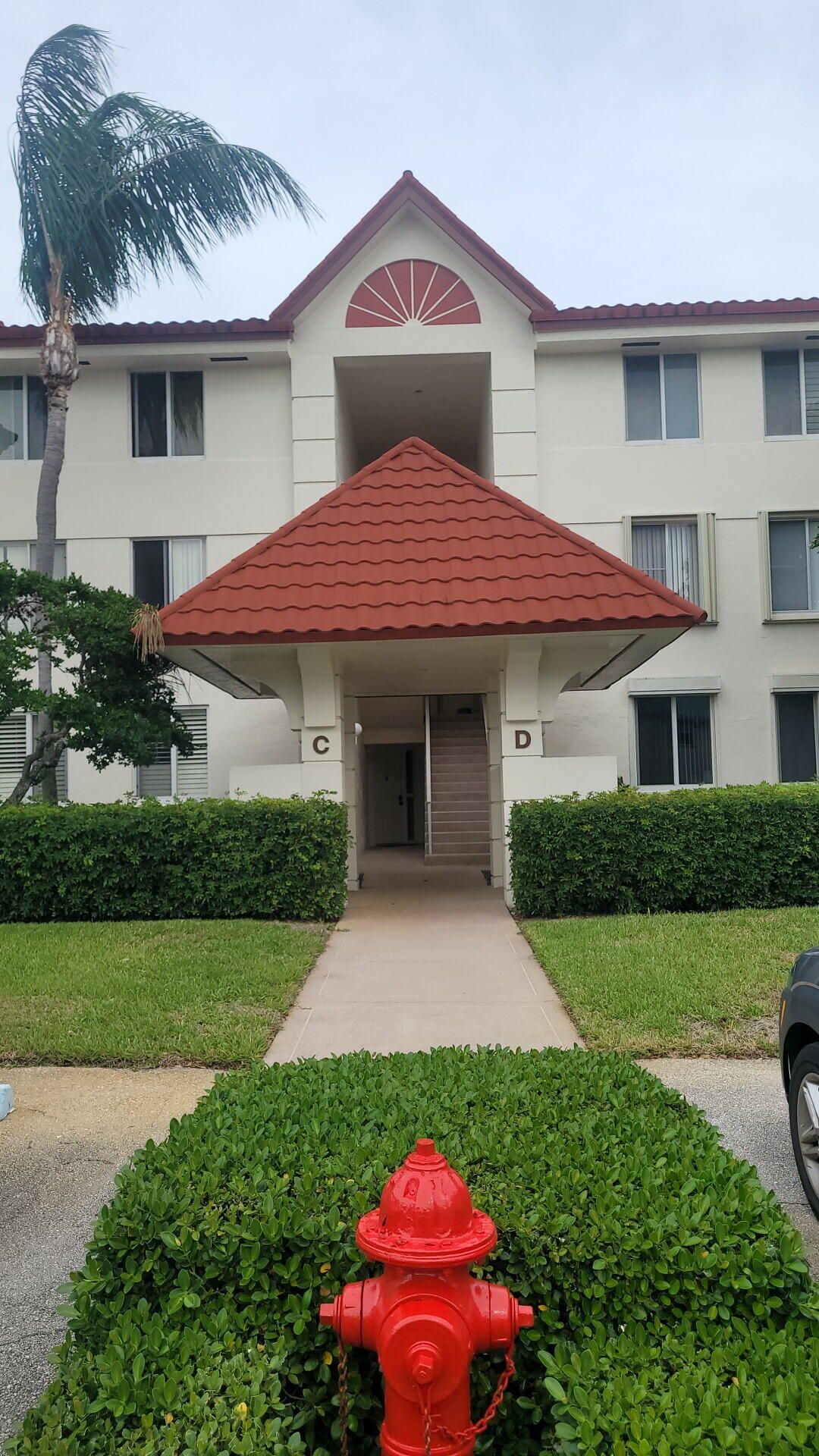 110 Half Moon Circle D3