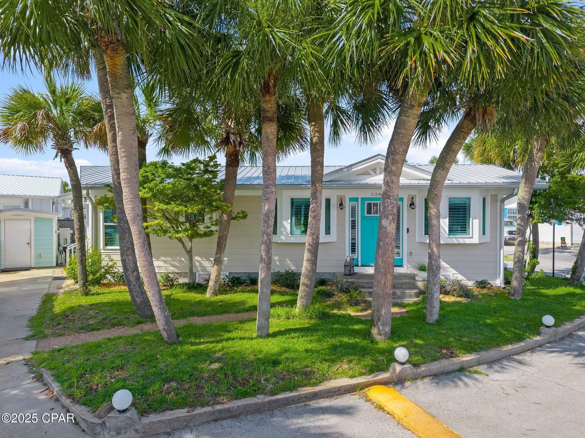 528 Venture Boulevard