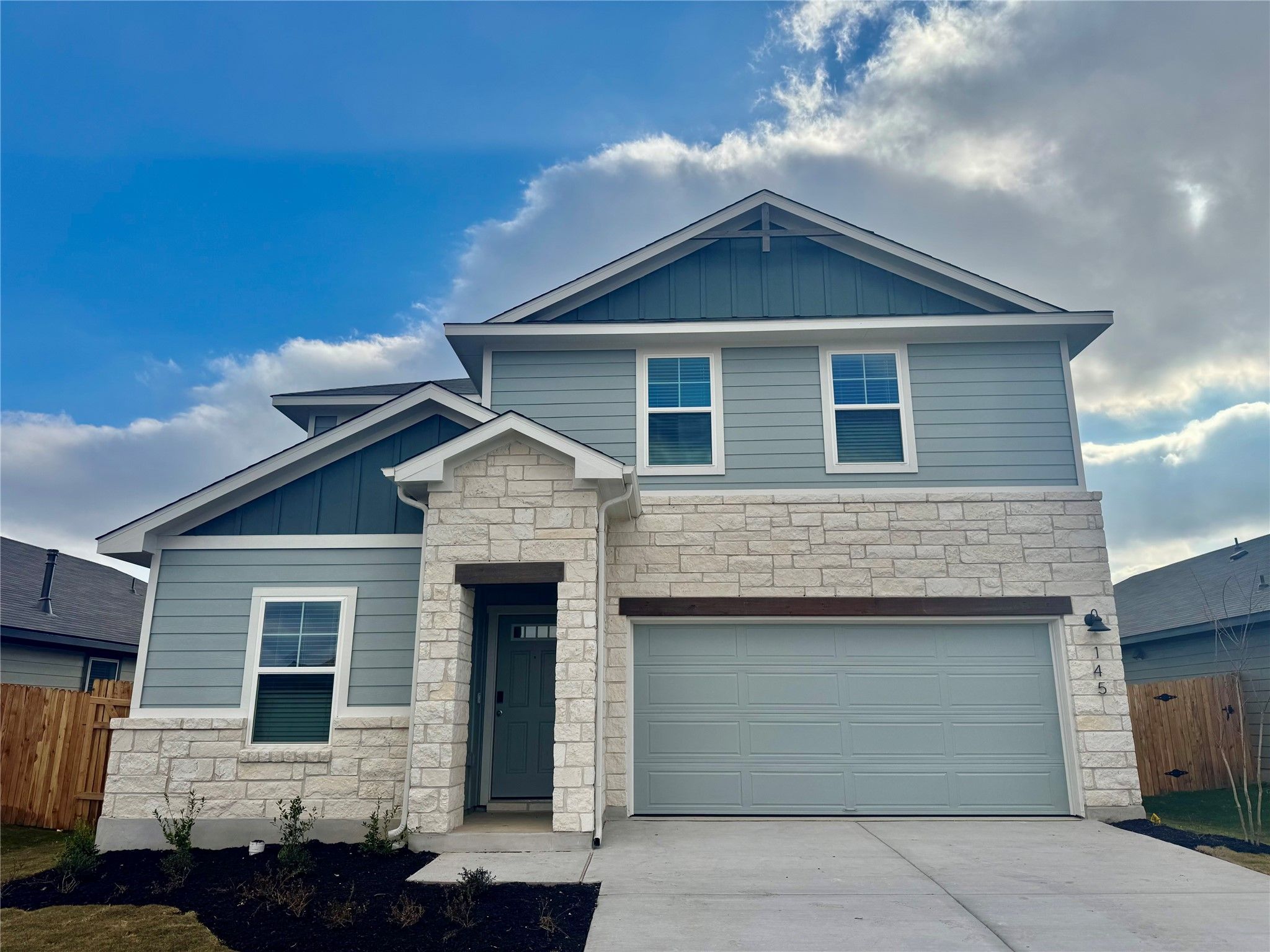 145 Boondoggle Ridge