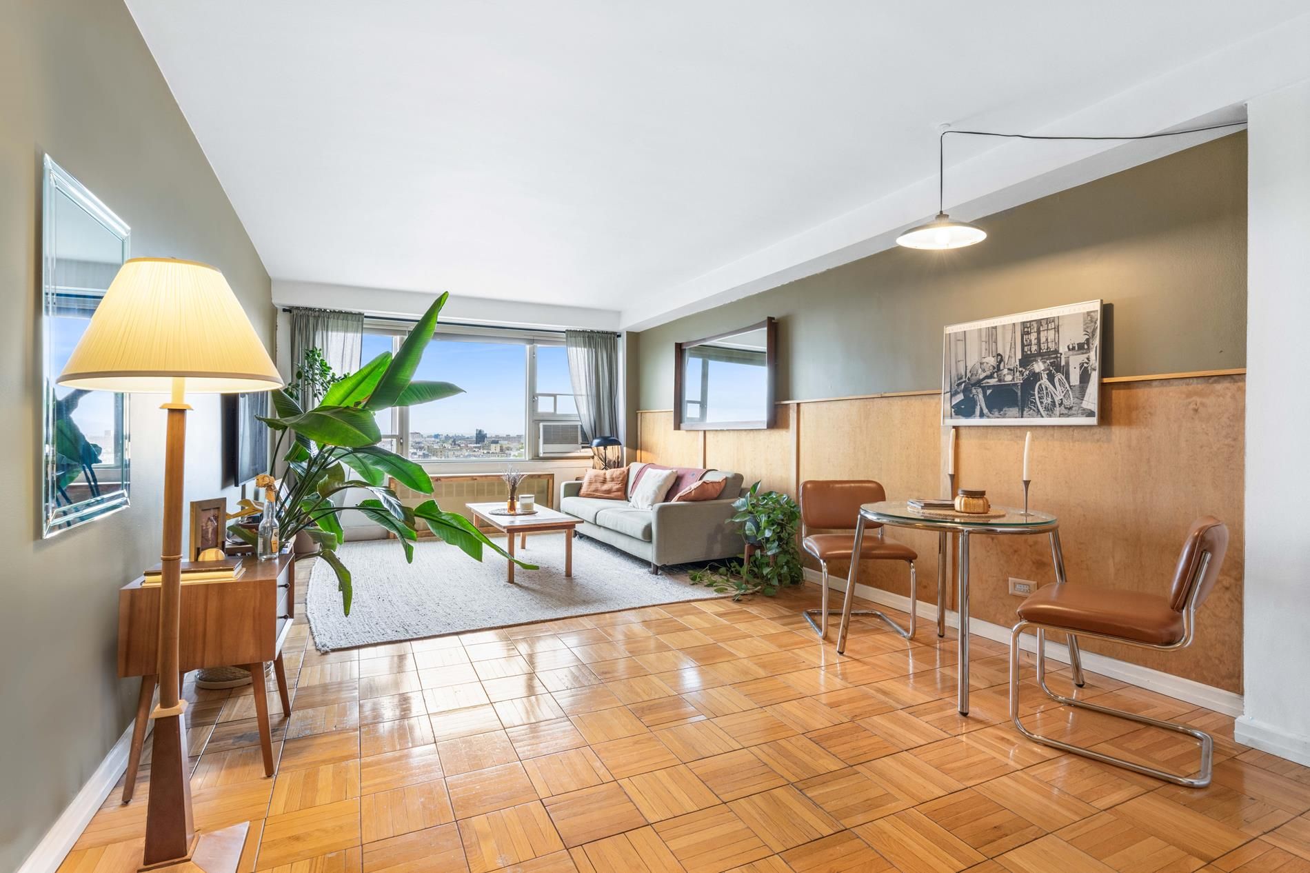 900 W 190th Street 10-E