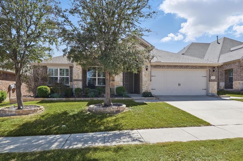 1129 Berrydale Drive