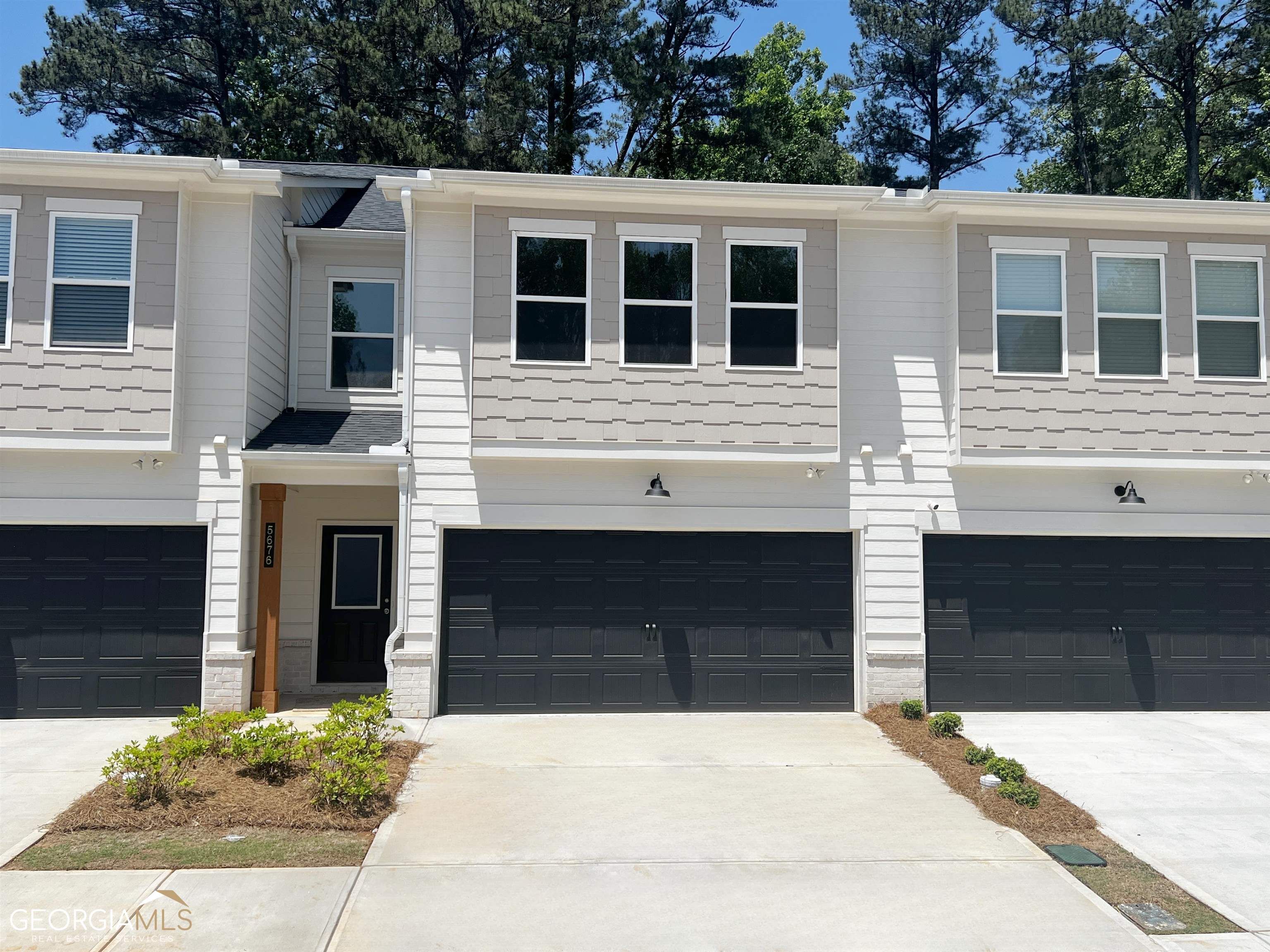 5676 Rockfern Drive 21