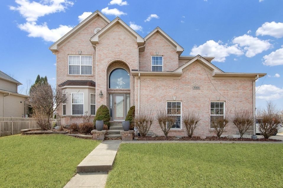 26800 Basswood Circle