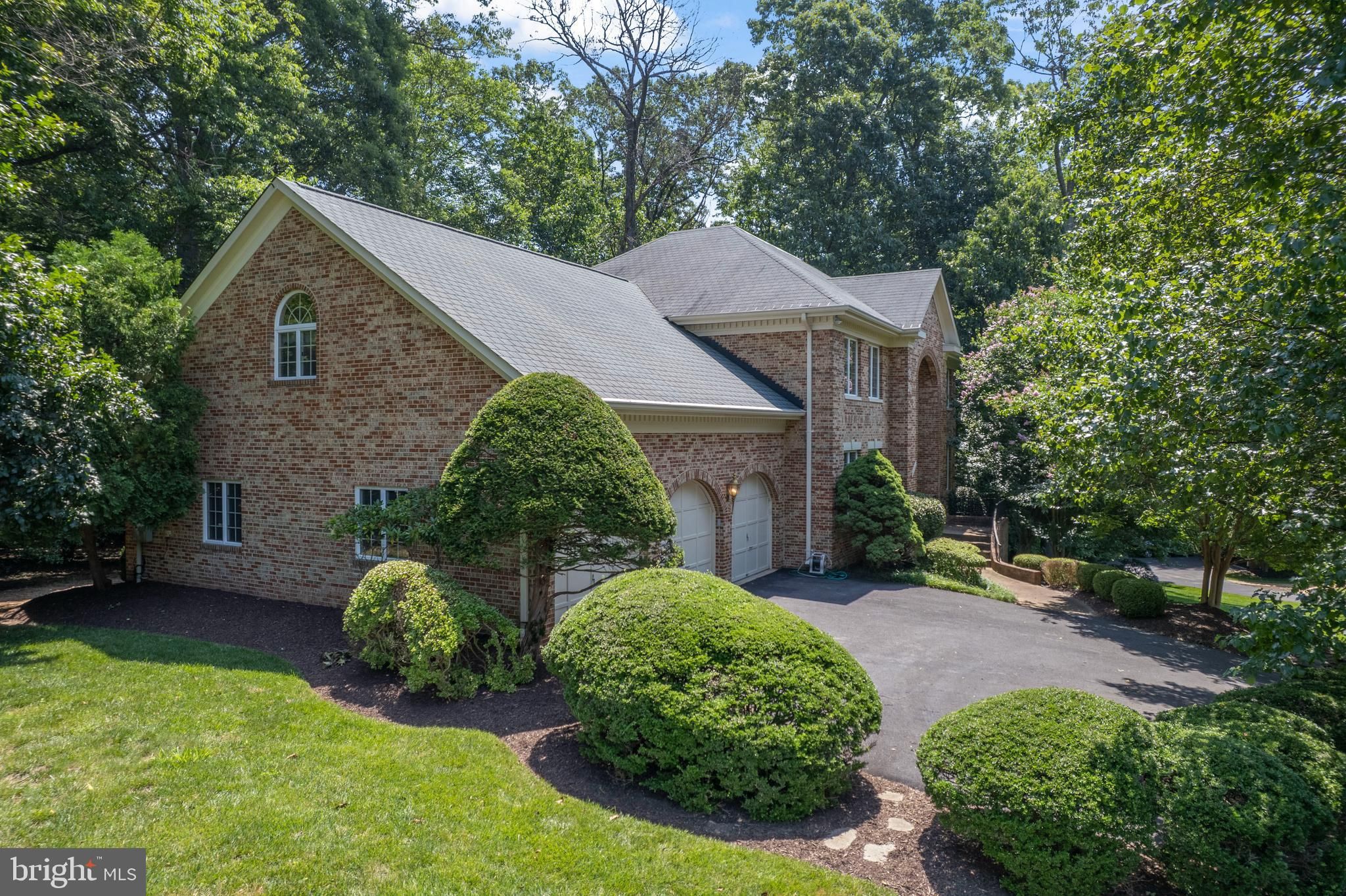2713 Silkwood Court