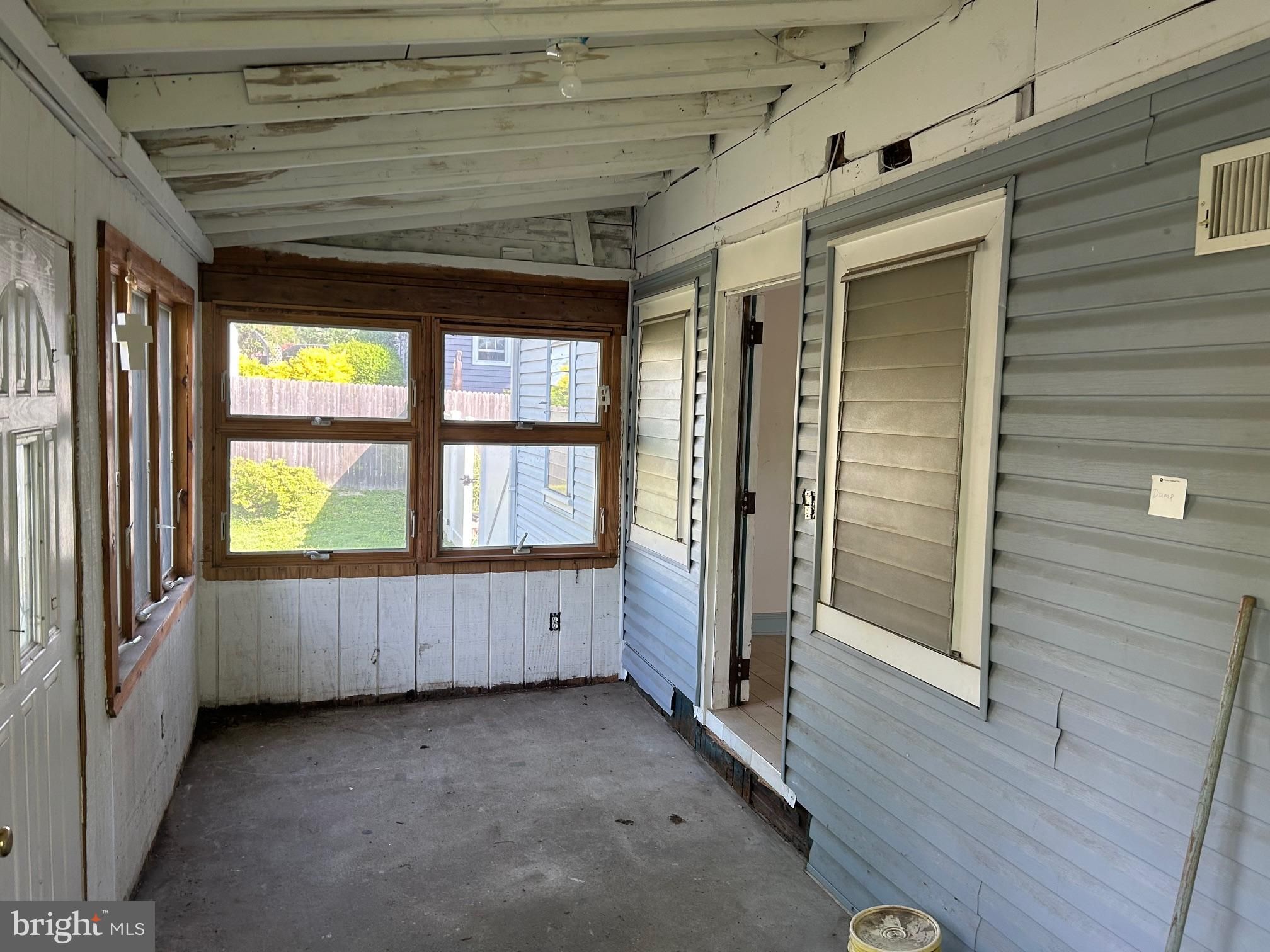 133 Maple Avenue
