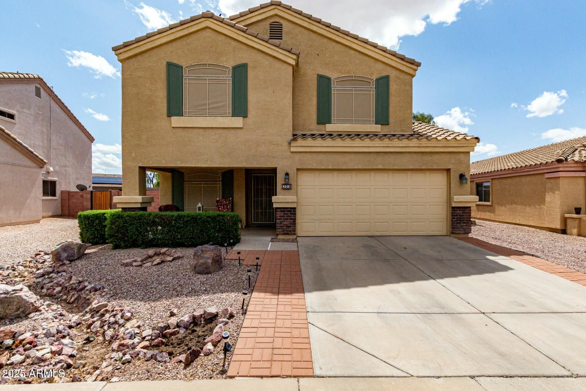 309 W Settlers Trail