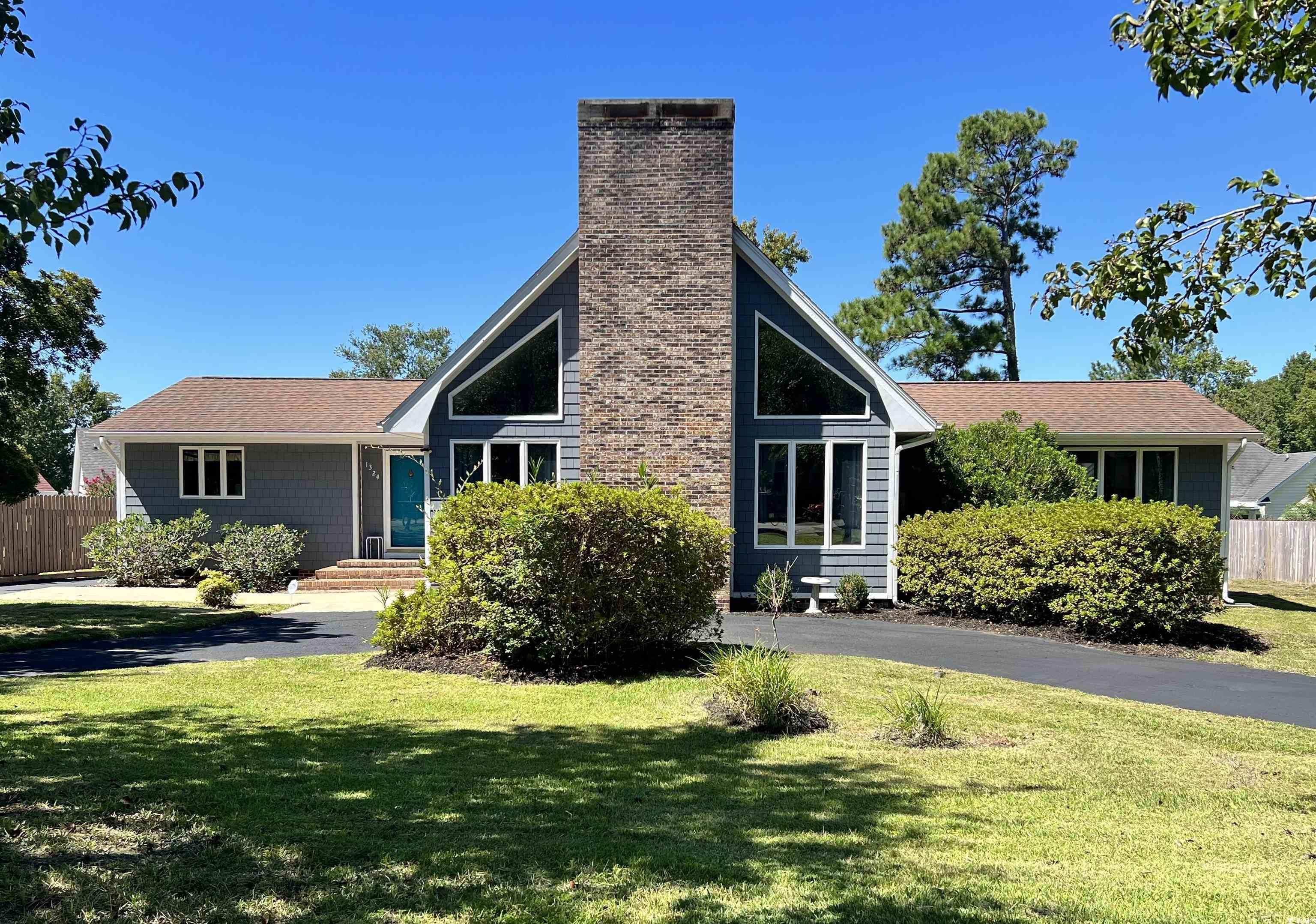 1324 Gibson Ave.