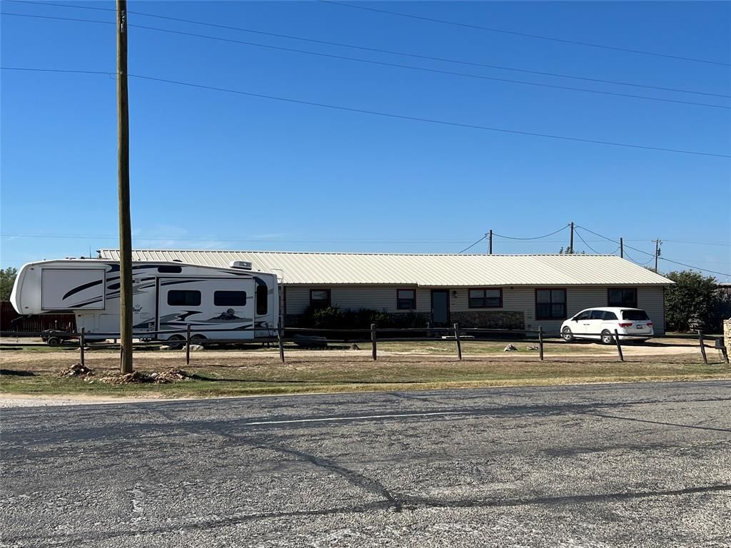 1570 Us Hwy 281 South Hwy 281