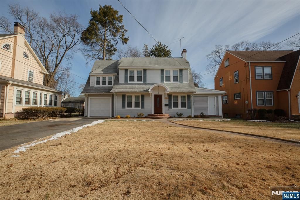 1139 Kensington
