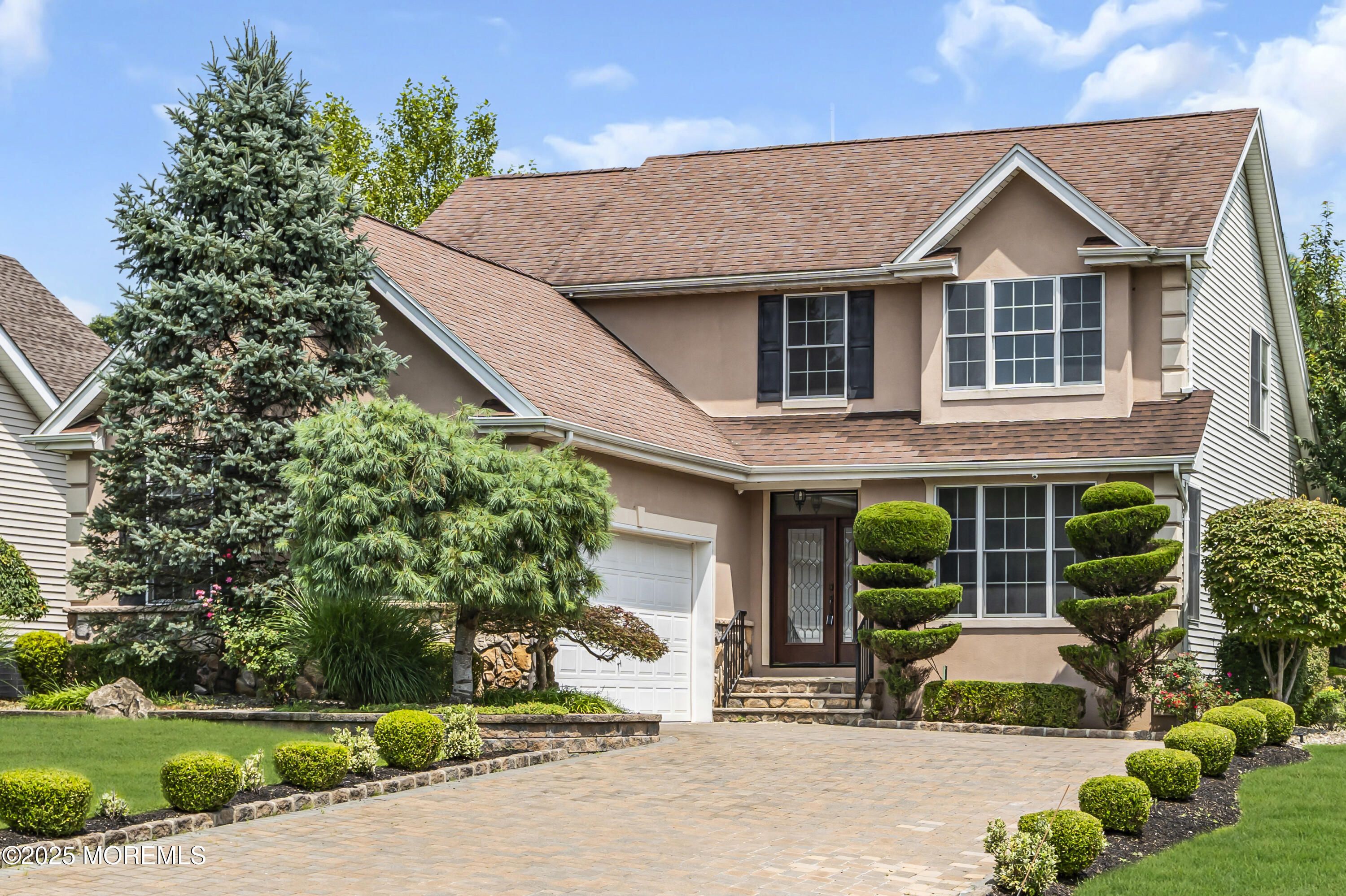 95 E Parsonage Way