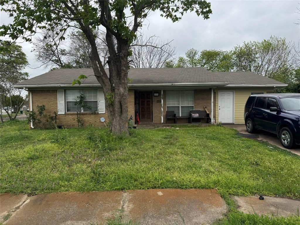401 Richmond Drive