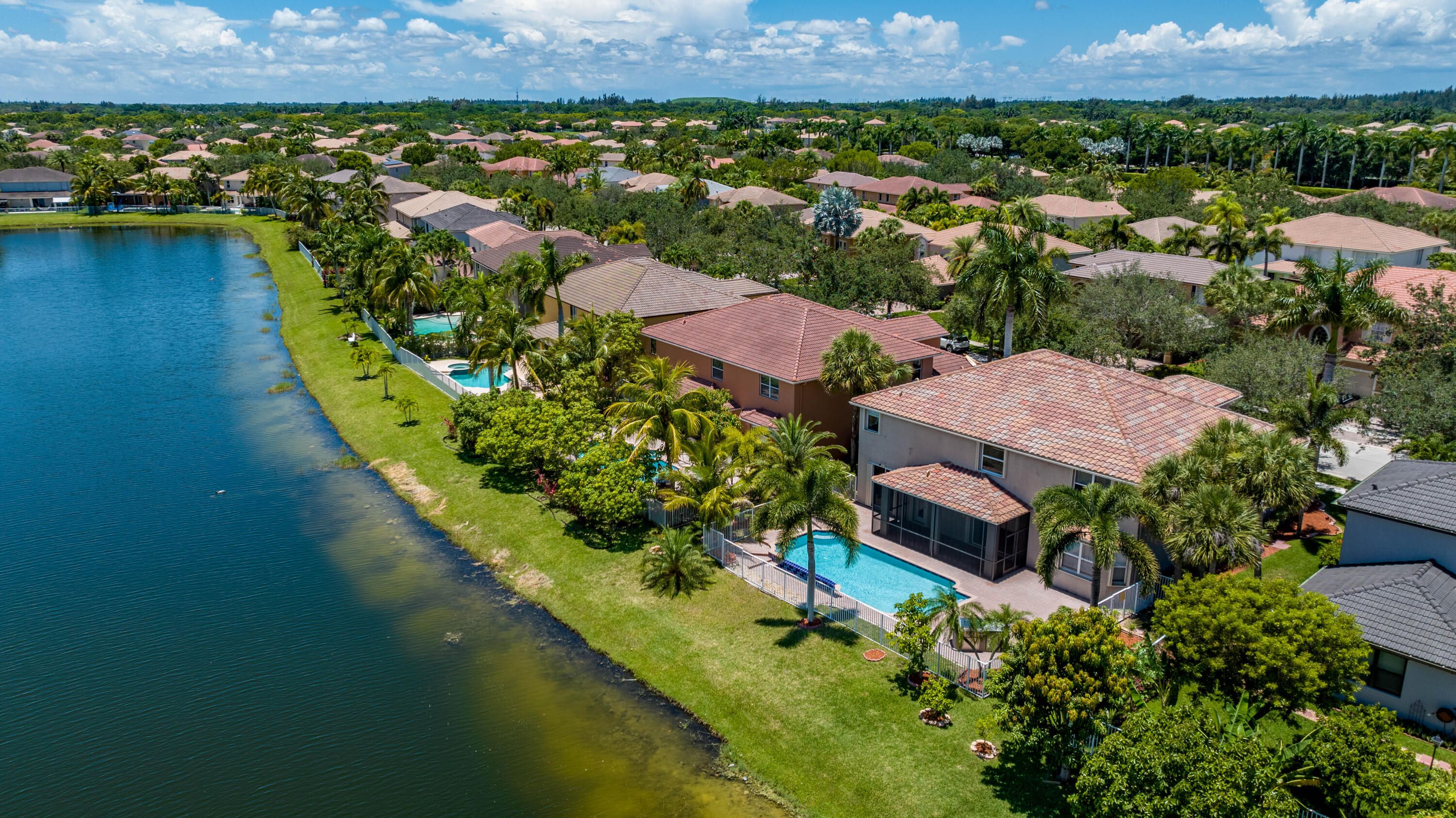 3844 W Hibiscus Street