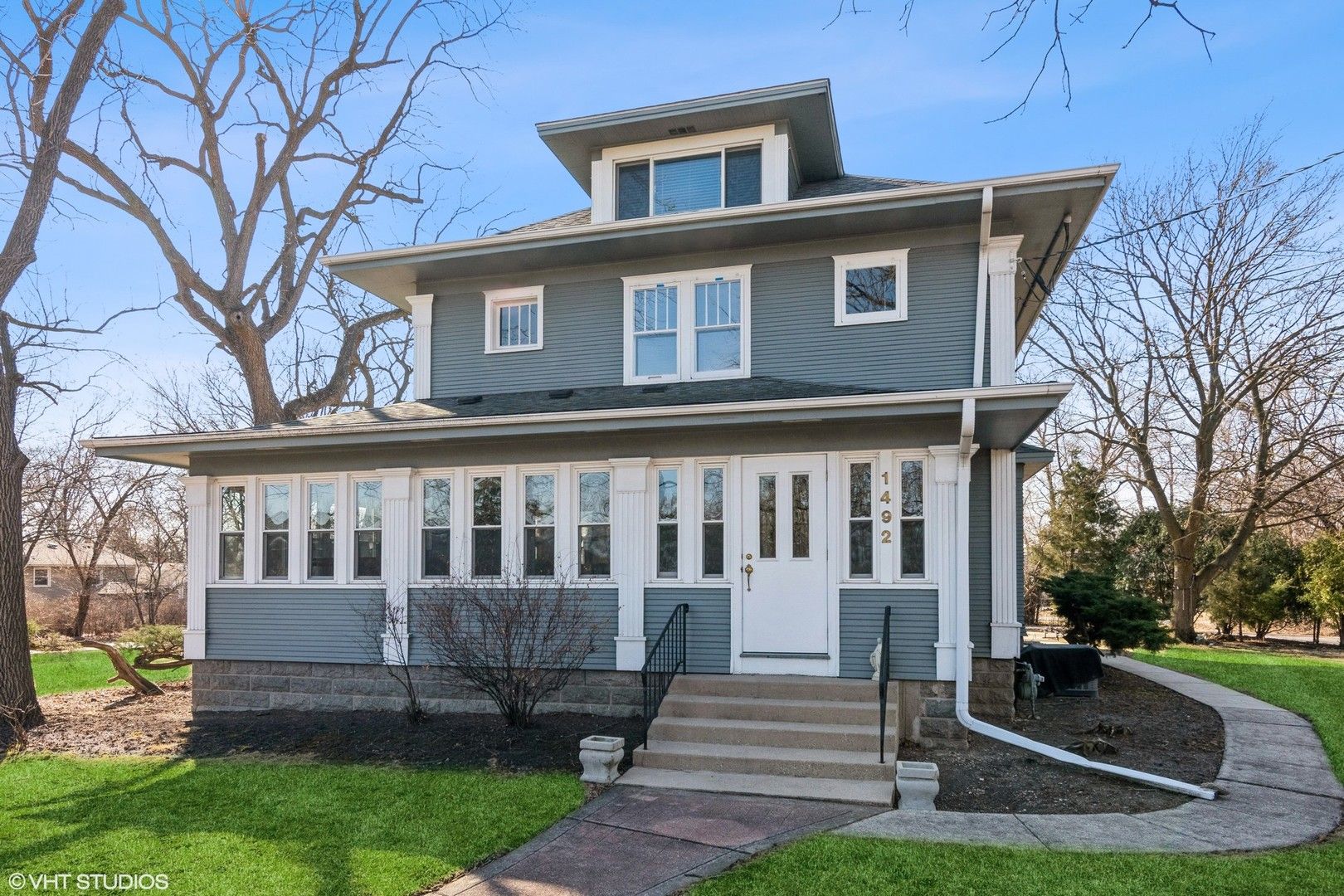 1492 W Irving Park Road