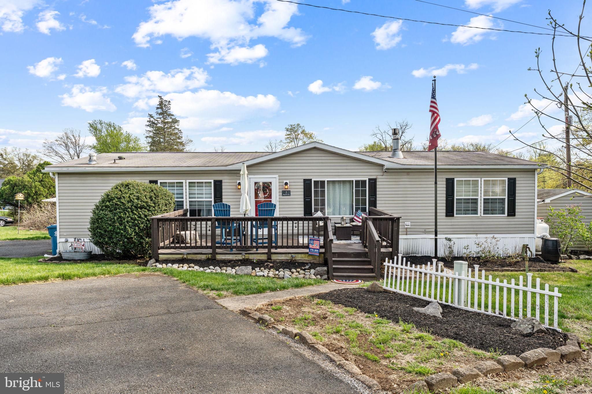 2 Skyview Drive