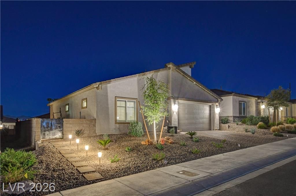 384 Aravalli Crest Street