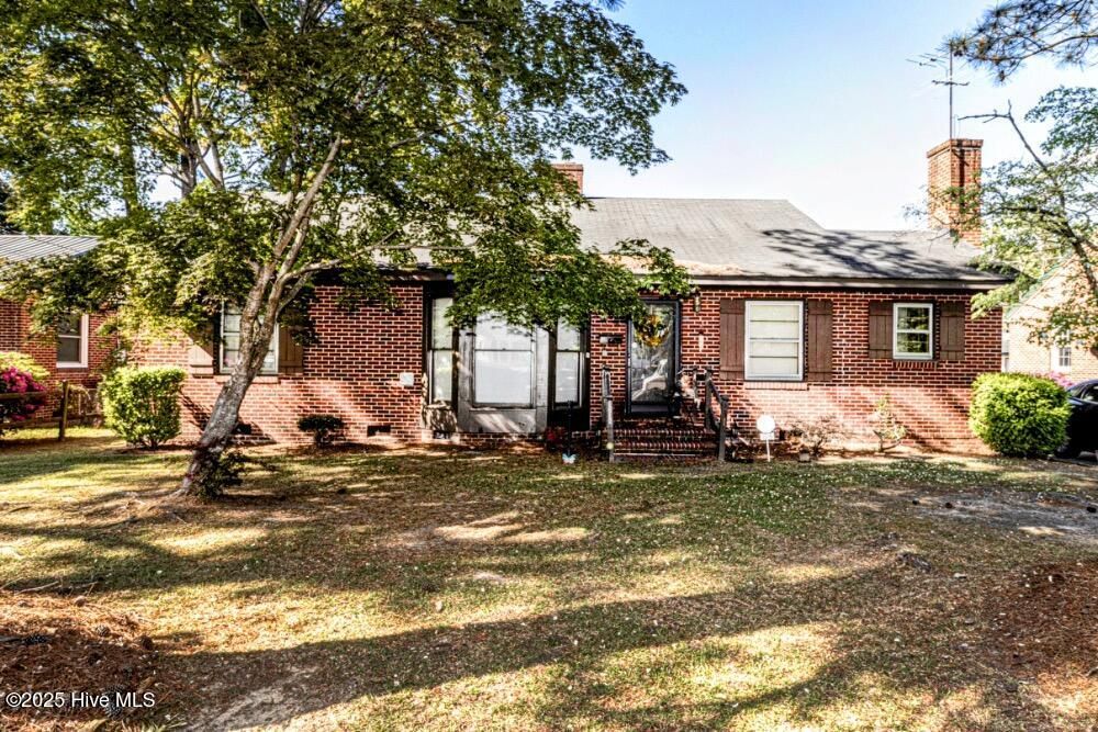 1316 N Oakwood Drive