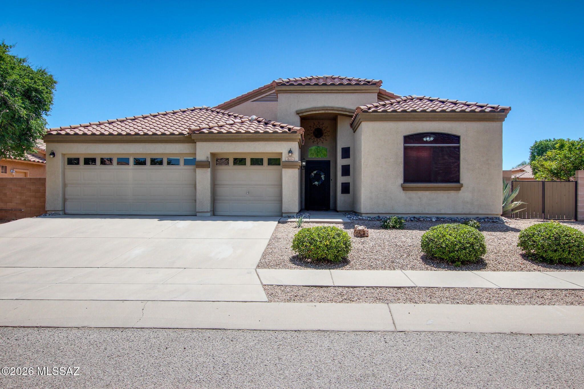 7405 S Silky Willow Drive