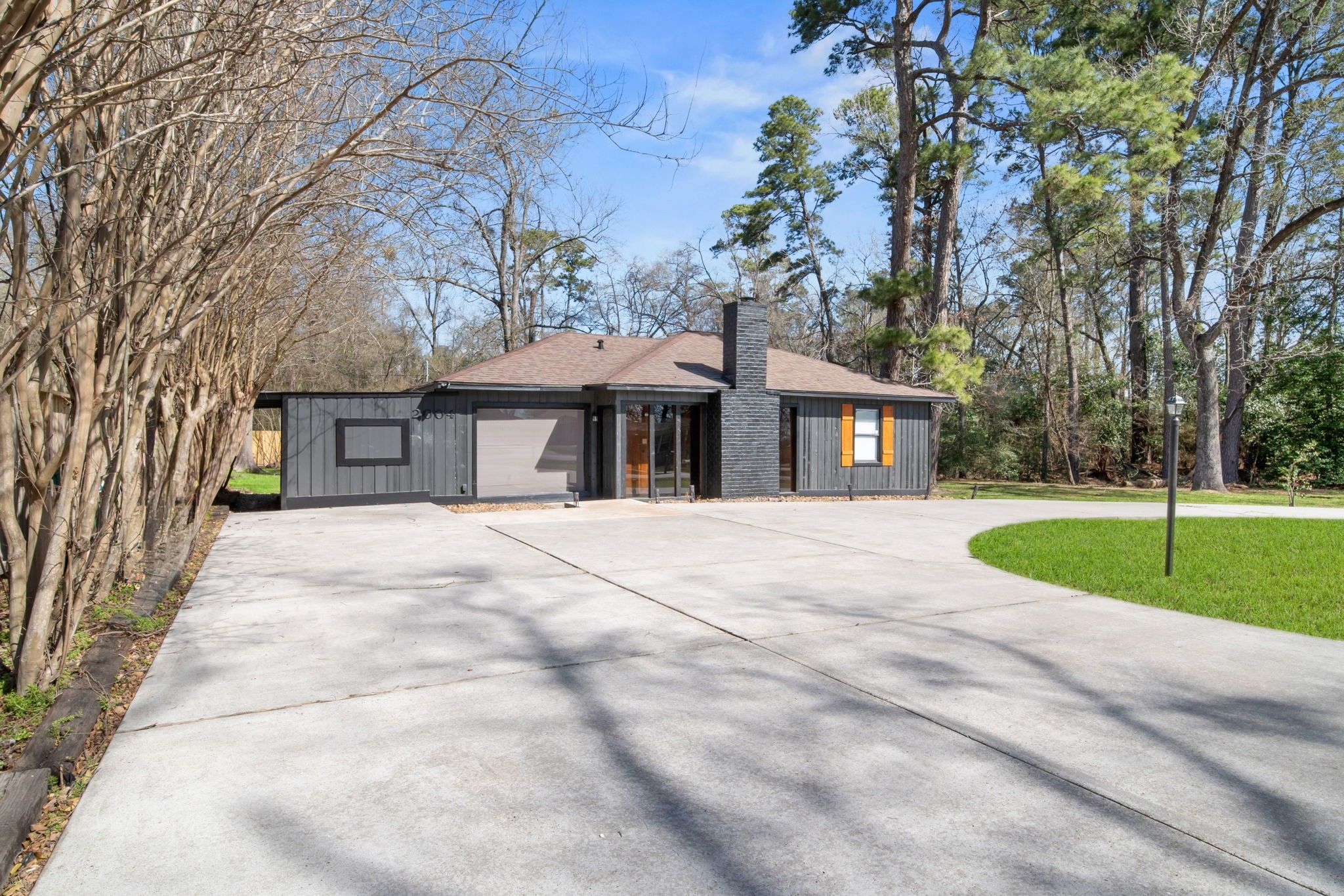 2004 White Oak Drive