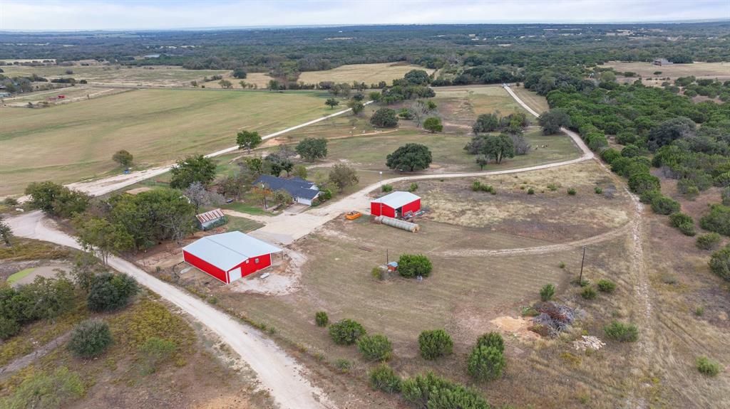 550 Private Road 1457