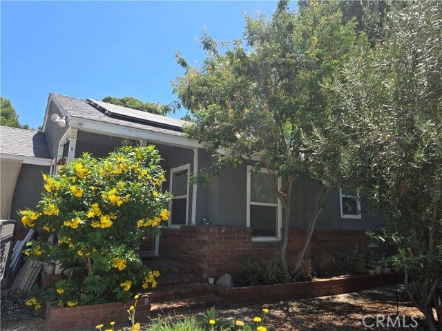 7006 Zelzah Avenue