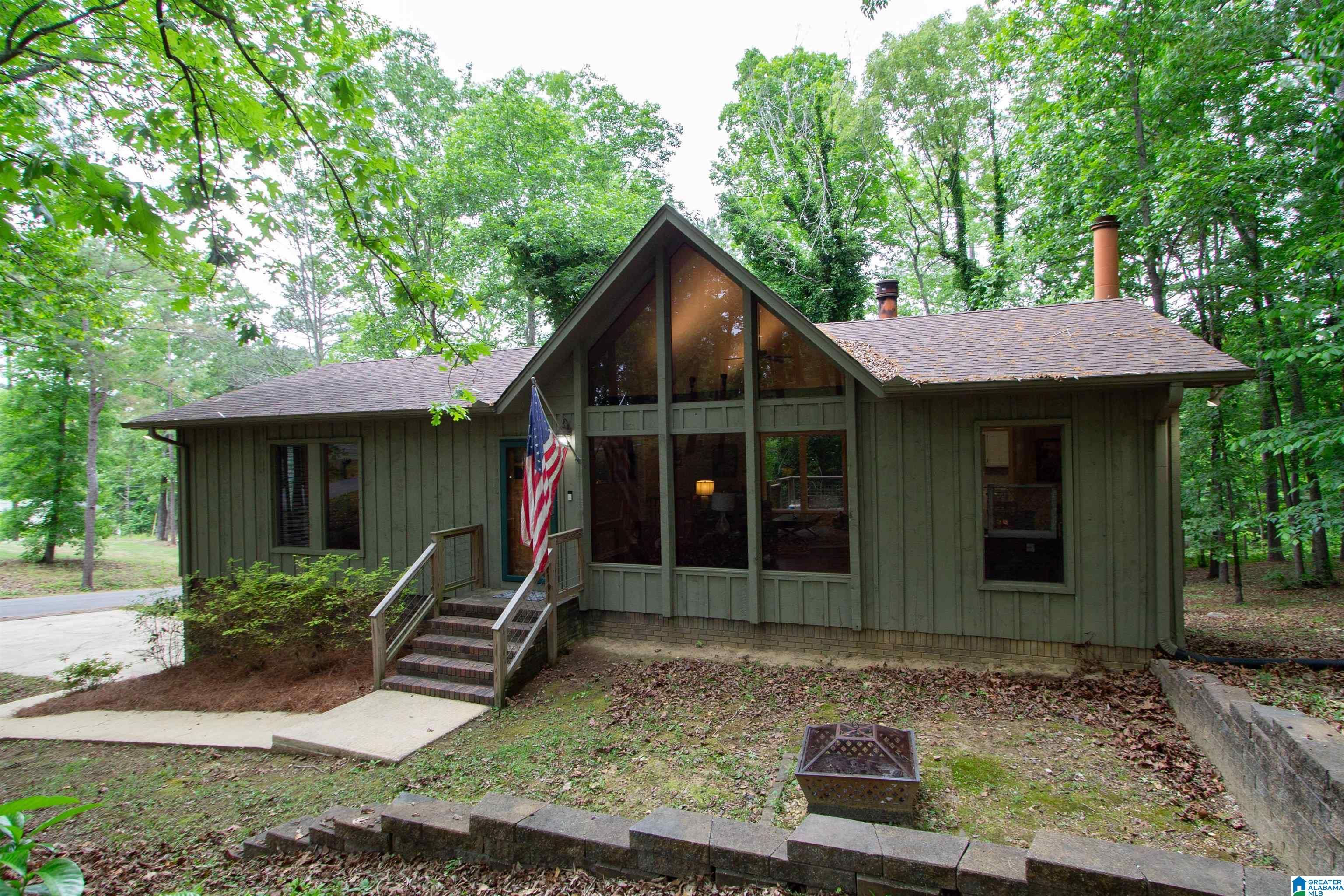 4957 Smith Trail