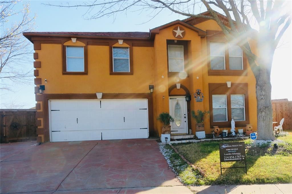 1124 Mazourka Drive