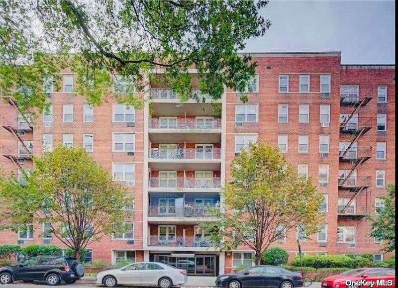 144-30 Sanford Avenue 3B