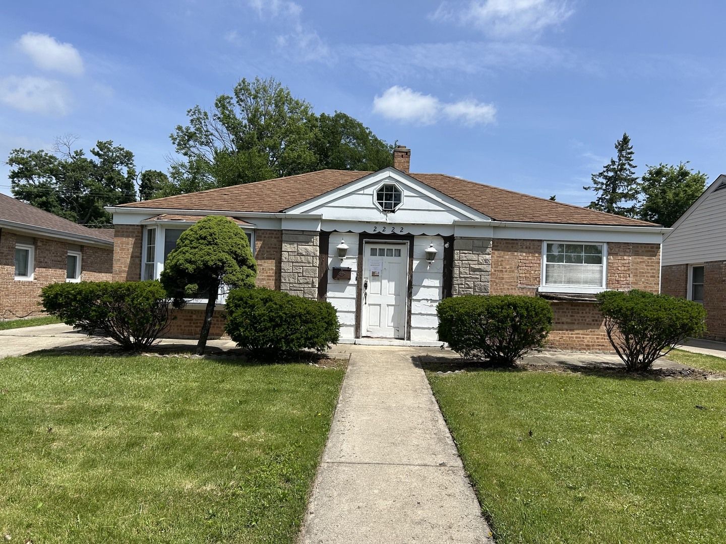 2222 Spruce Road