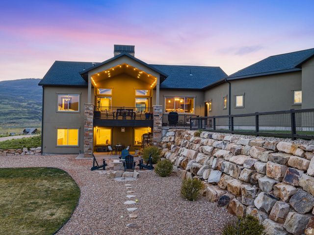 402 Shadow Hill Rd